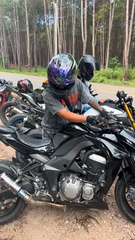 #z1000အသံကြီးကစာတယ်ဗျာ😍 #z1000#foryou #💬💬💬🇲🇲❤️❤️🏍️🏍️🏍️🏍️ #ဆိုင်ကယ်ချစ်သူများအတွက်😍🏁🇲🇲 