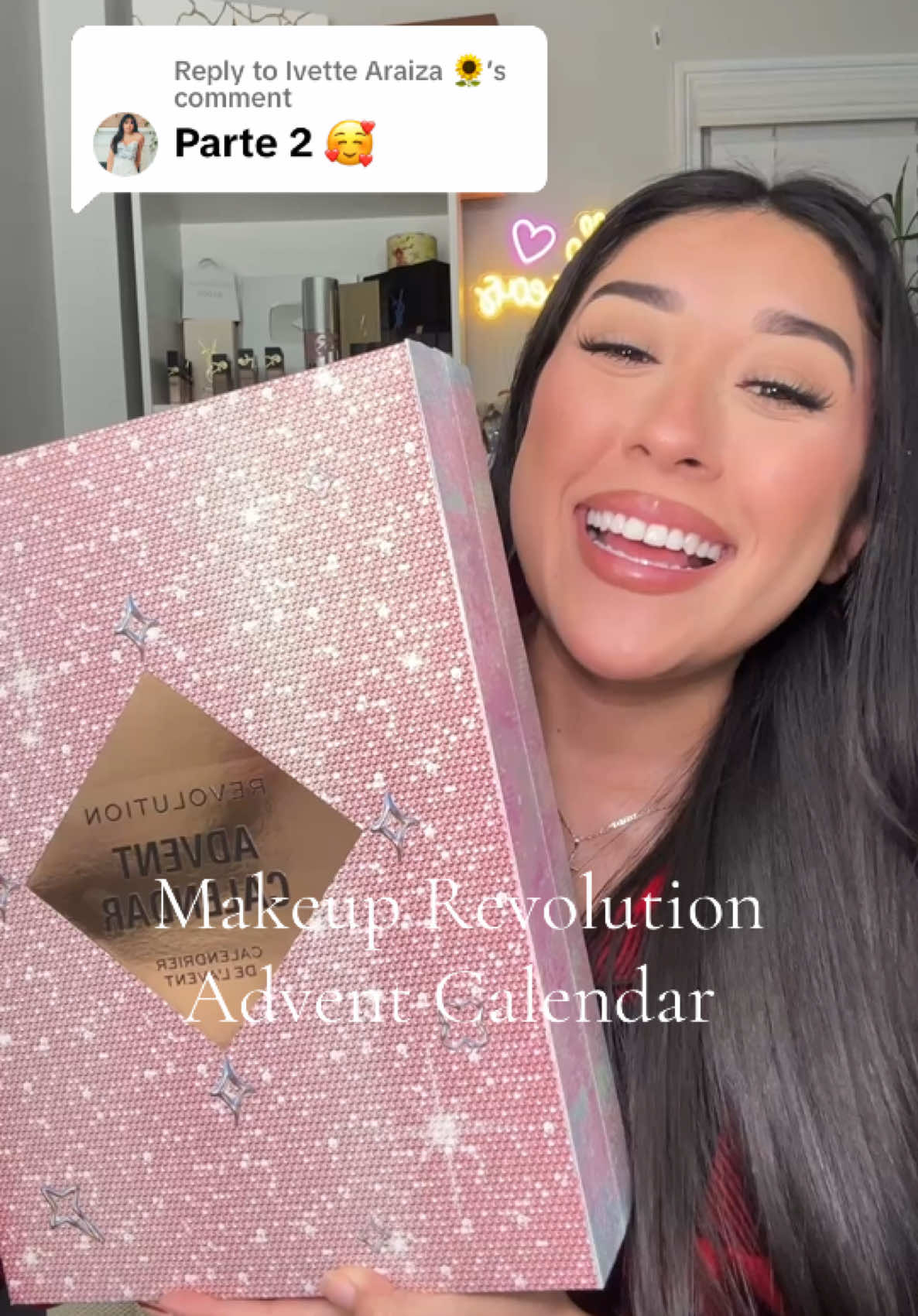 Replying to @Ivette Araiza 🌻  parte 2 abriendo el Calendario de adviento de @Makeup Revolution #adventcalendar #makeuprevolution #makeup #adventcalendaropening #calendariodeadviento #maquillaje 