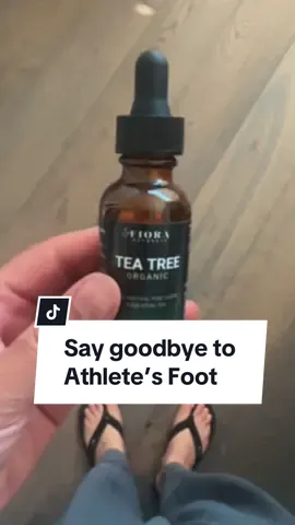👣 Dealing with Athlete’s Foot? Say goodbye to discomfort with Fiora Naturals Tea Tree Oil! 🌿✨ 💪 Why It Works: ✔️ Naturally fights fungus and bacteria ✔️ Soothes itching and irritation ✔️ Helps speed up recovery for healthy, happy feet! How to Use: 1️⃣ Mix a few drops with a carrier oil or moisturizer. 2️⃣ Apply directly to the affected area. 3️⃣ Let the power of tea tree oil work its magic! ✨ 100% natural, gentle, and effective! Get yours now at FioraNaturals.com or on Amazon. 🚶‍♂️ Healthy feet are just a step away! 💚 📢 Hashtags: #TeaTreeOil #AthletesFootRelief #FioraNaturals #NaturalRemedies #FootCareTips #FungalInfectionTreatment #AmazonFinds #FioraNaturalsSkincare 🛒 Shop today at FioraNaturals.com!