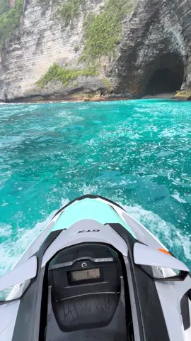 blue water penida island🏝🌊😎🙌 #jetskilembonganadventure#jetskilembongan#tiktokfyp#fypviralシ 