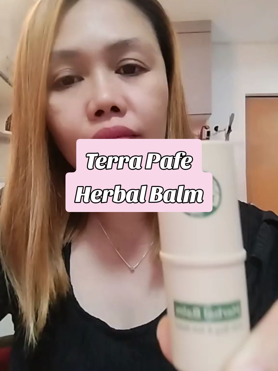 You gotta check out the Terra Pafe Herbal Balm! Here are some awesome benefits: - Relieves headaches💆‍♀️ -Eases nasal congestion 🤧 -Helps with motion sickness🚗 -Soothes insect bites 🐜 -Reduces itching and swelling You can grab it from the yellow basket! It's super easy to carry and perfect for travel. #terrapafe #terrapafearomabalm #terrapafeherbbalm #terrapafeofficial #balm #herbalbalm #aromatherapy #trending #viral #tiktokfinds #tiktokbudolfinds #mommylhoisandakishop #fyp #fypage #fyppppppppppppppppppppppp