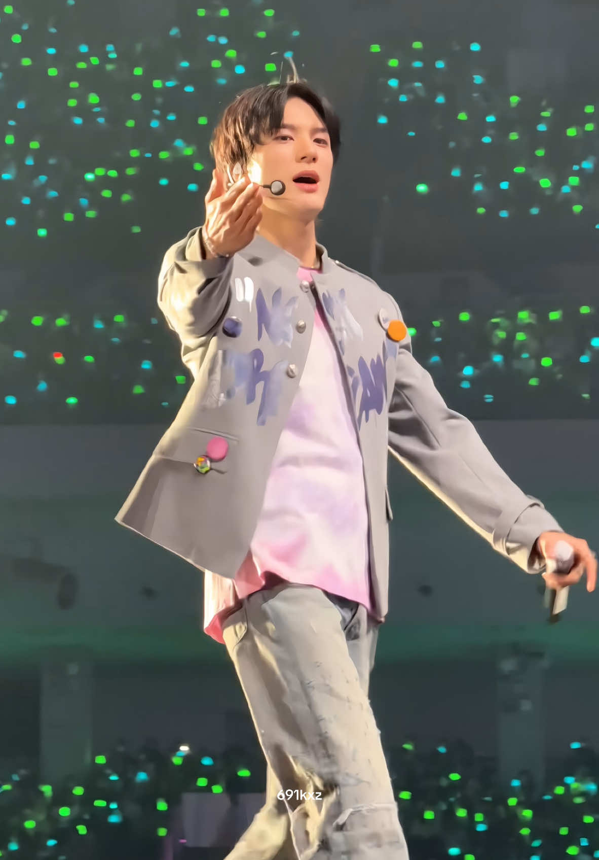 jeno is so so so fine 🫠 #NCTDREAM_THEDREAMSHOW3_FINALE_in_SEOUL