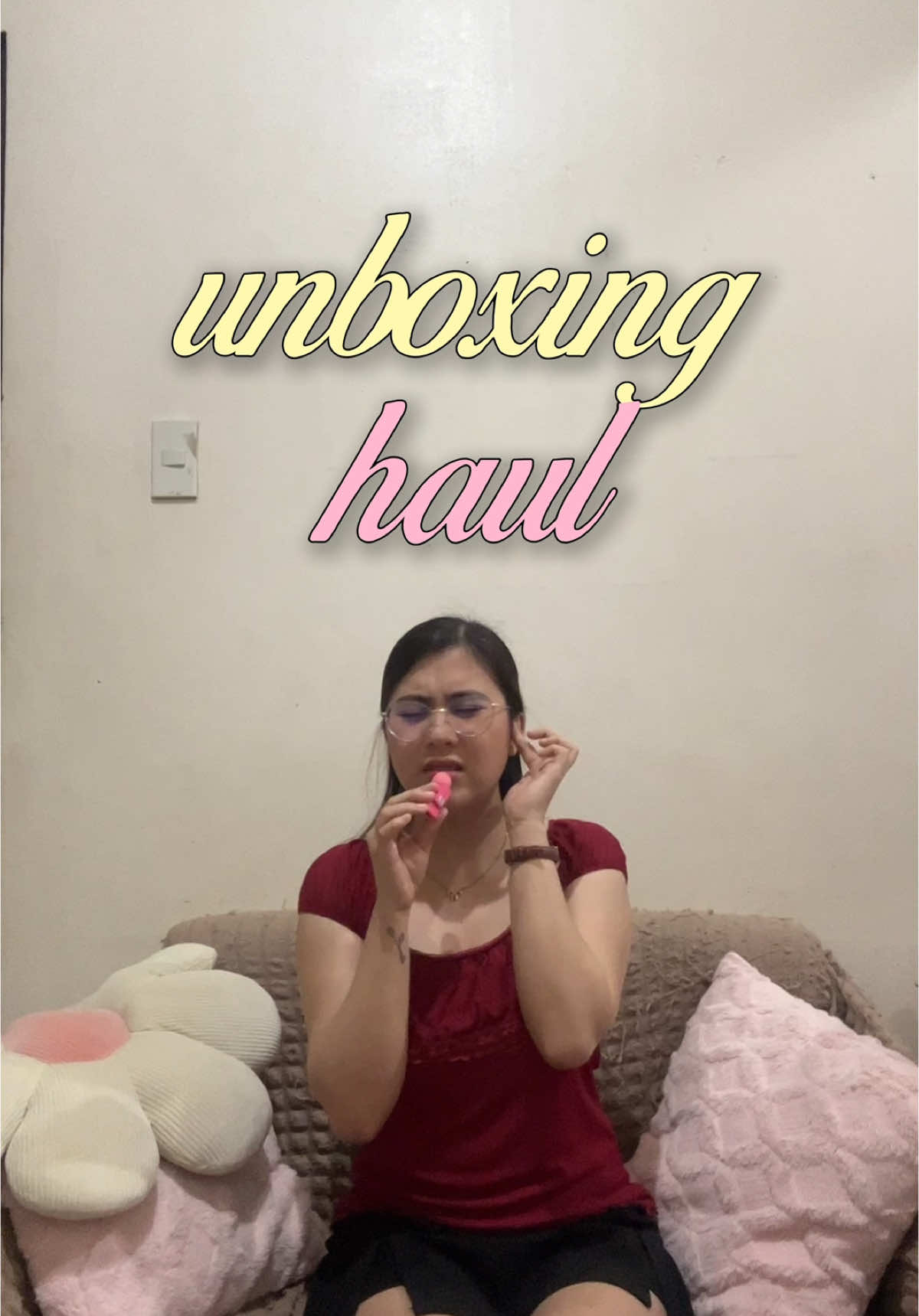 OA na may konting unboxing haul HAHAHAHAHAHA — apaka arte nakakainis!! 😆 anyways OA sa haul konti lang naman ‘to guys pero gusto ko i-share bakit ba? charrr kbye 💗 #unboxinghaul #haul #unboxingvideo #haultok #catsoftiktok #cattok #cat #cats