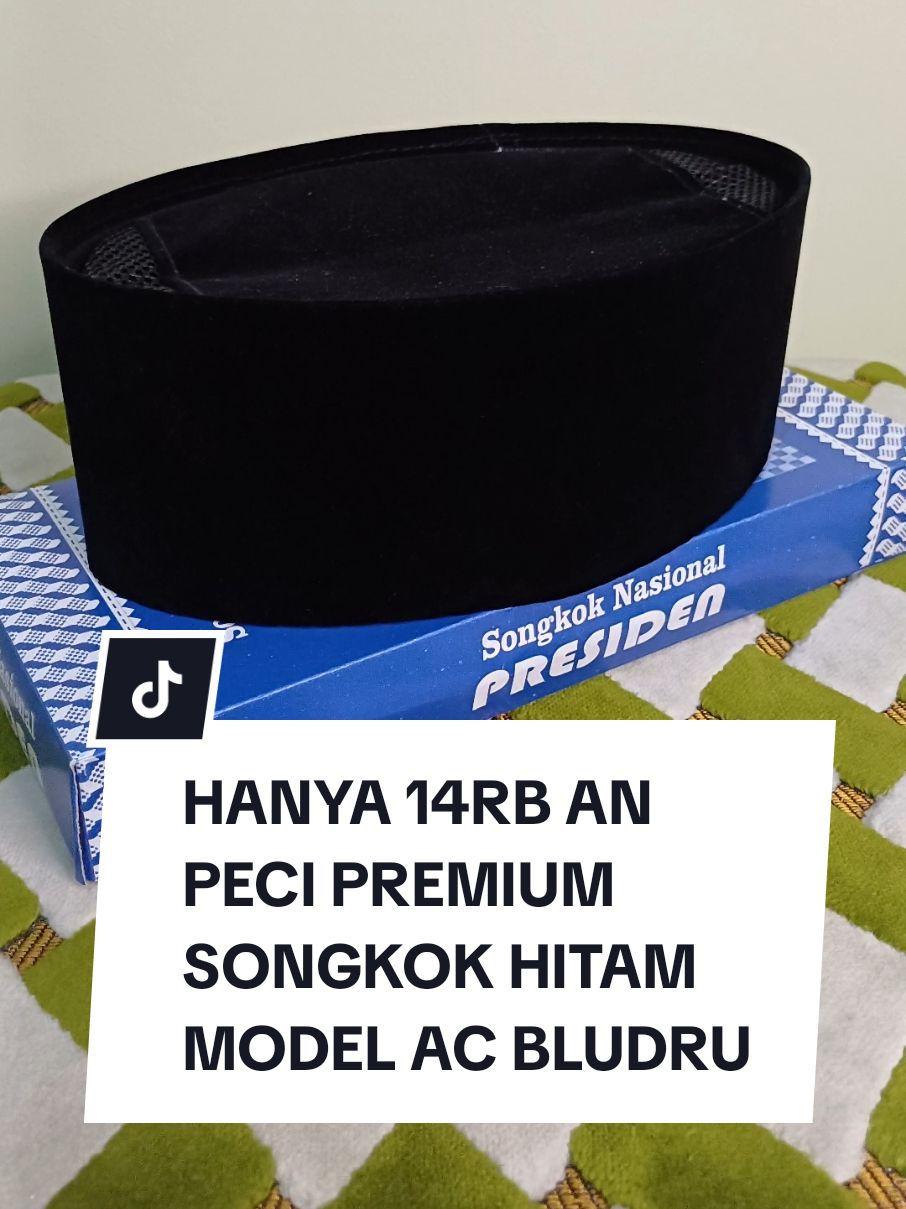 121 Peci Kopiah Songkok Nasional Hitam Polos Bahan Bludru dan Halus untuk anak dan pria dewasa.  #peci #pecianak #pecidewasa #pecisantri #megaguncang1212 