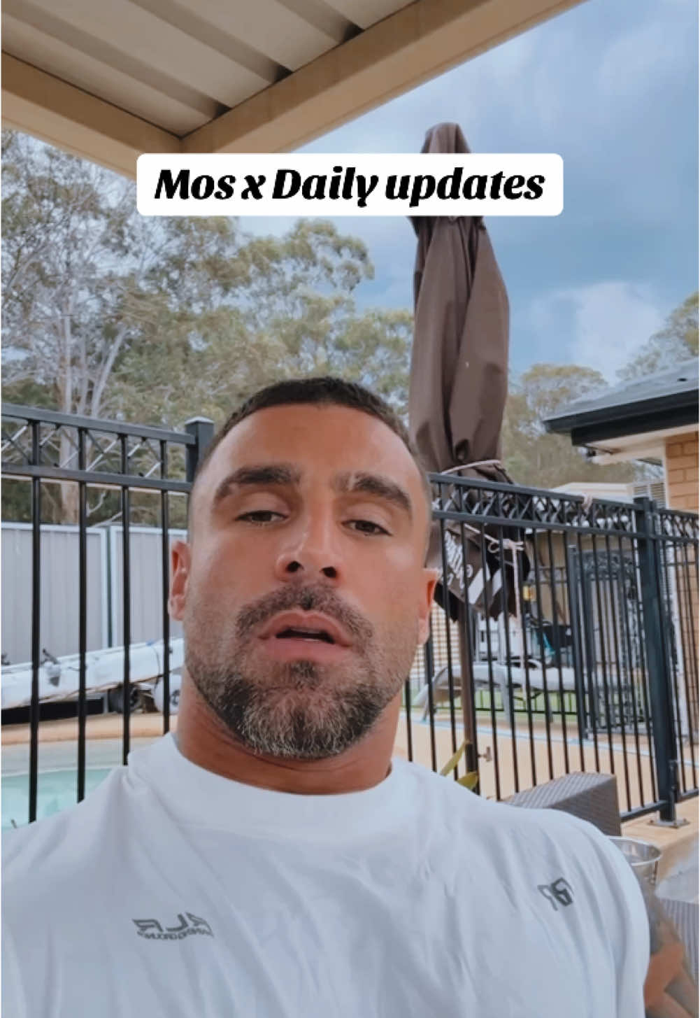 You asked, i delivered. Every dsy im going to come on here and address everything that is going on re: @Mosxdaily  Candid, raw & talking all things sea moss, delays, behind the scenes, addressing rumours and undressing the obstacles of harvesting pure sea moss compared to dropshipping businesses around the world. . This is where you can get honest updates on all different topics and how i see this panning out in the near future. . Every day will be a new topic so join in but there will be no ontertaining lies and defamation.  #mosxdaily #founder #seamoss 