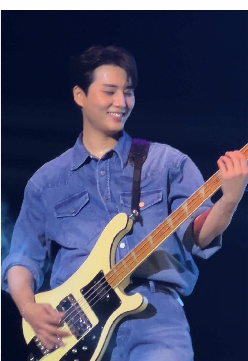 เยปอซอ - เดสิ้กไม่ต้องร้องนะเดี๋ยวเราร้องเอง  #Youngk #영케이 #day6 #day6inbkk #DAY6INBKK2024 #FOREVER_YOUNG_BKK  #DAY6_3RD_WORLDTOUR_BKK 