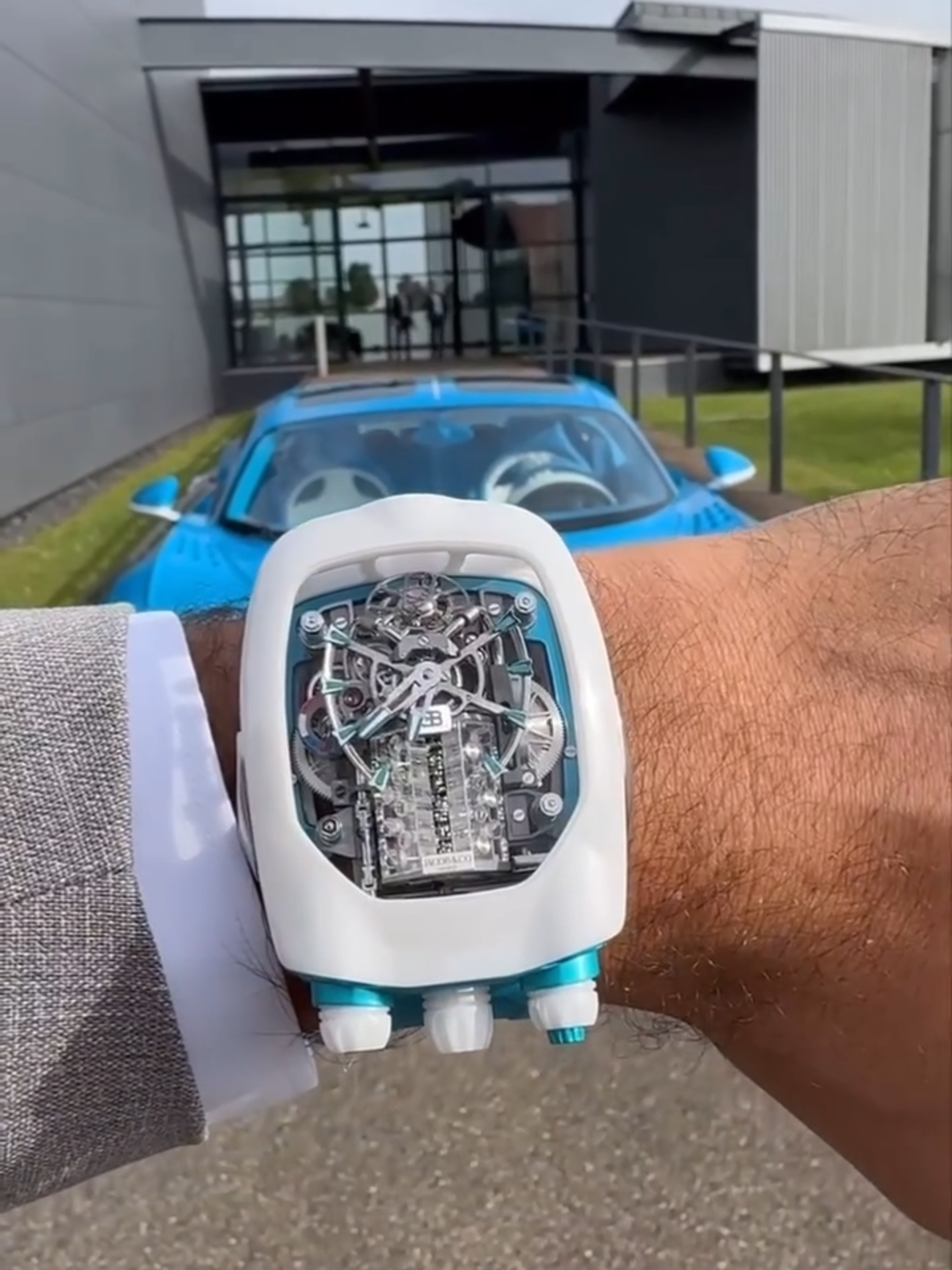 The jacobandco Bugatti Chiron Tourbillon: a masterpiece inspired by power and performance 🤍🩵 Jacob & Co. captures the essence of Bugatti’s design in a unique, white ceramic case, echoing the smooth, muscular bodywork. Seven sapphire panels reveal the intricate movement within. #Jacobandco #bugatti