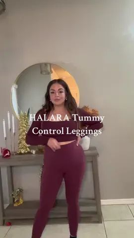 You need try these leggings! 🤩 The best tummy control leggings!  @Halara_official  #halara #halaraleggings #halaratiktokshop #tummycontrol #TikTokShopNewArrivals #tiktokshopblackfriday #tiktokshopcybermonday  #workoutattire #leggings 