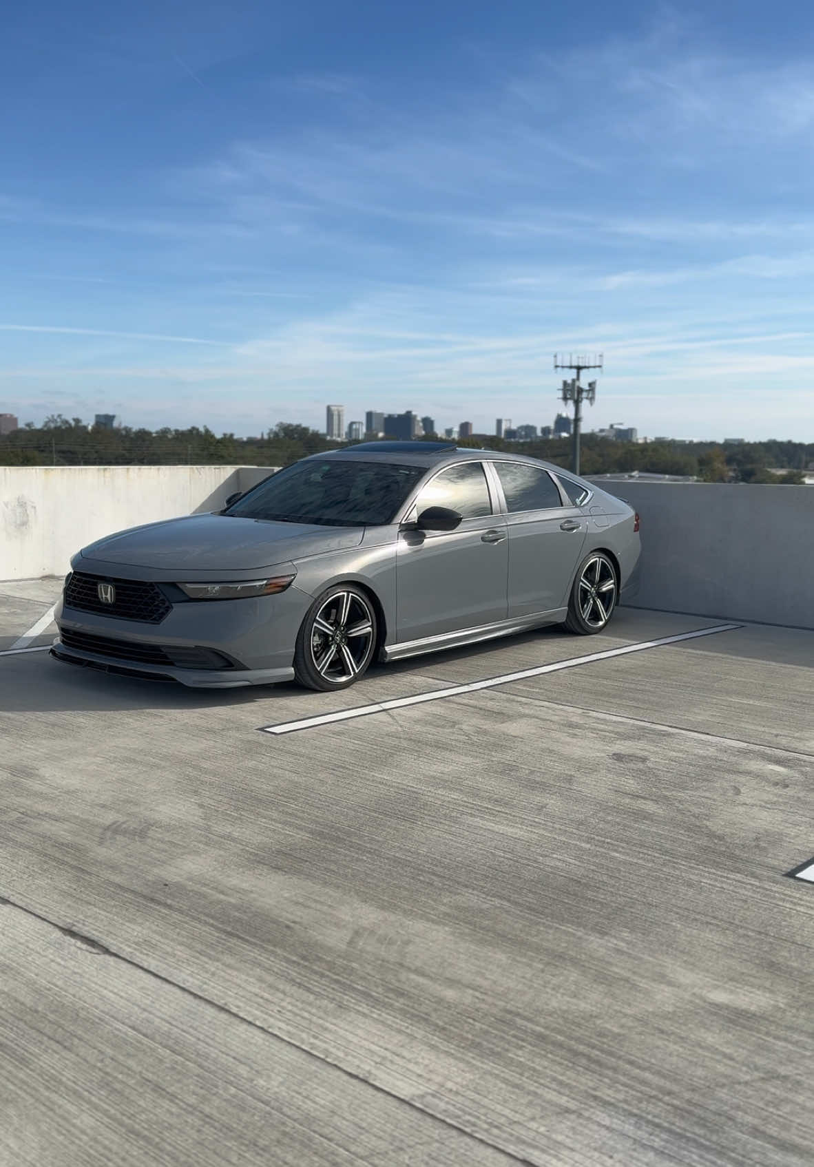 W face card ? . . . . . . #fyp #foryou #foryoupage #cars #honda #hondaaccord #accord #fypシ #viralvideo #kodak #explore #florida #orlando #foryoupage #jdm #accordsport 