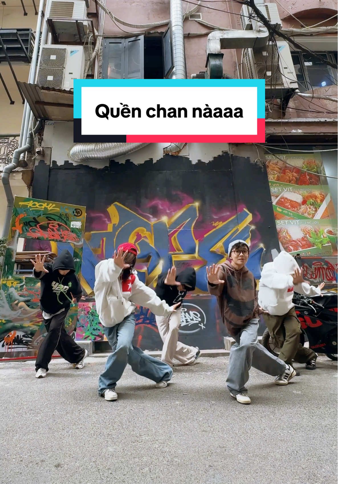 quền chan nà :))))) | dc: us @37s.7dnight🇻🇳  #clzteam #clz #clownz #outfit #dance #fyp #xuhuong #trieuview #viral #rapviet