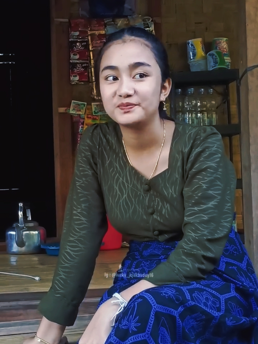 gadis Baduy cantik neng Rumsah gadis Baduy viral #pesonagadisbaduy #rumsyahbaduy #banten #fypシ゚viral #fypシ #baduyluar #fyppppppppppppppppppppppp #gadisbaduy 