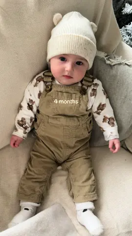 Please stop growing my baby Frankie 🥹😩 #mumsoftiktok #mumlife #baby #babylove #babytiktok #firsttimemom #mumtok #forupage #fyp #fypagee #babytok #babyfever #mumsontiktok #newborn #newbornbaby #videoviral 