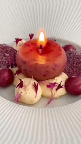 „Edible Candle of Honey, Rose and Butter“  #christmasdessert #ediblecandle #gourmetartistry #paintingfood #kitchenskills #professionalchef #platingdessert #decoratingideas #enjoyfood #creatuscreare #satisfyingvideos #pastryart #amazingdesserts #gaultemillau #inspiringart #chocolateart #instafood #pastrychef #crazyskills #pastryskills #artofplating #pastryelite #passionfood #1advent 