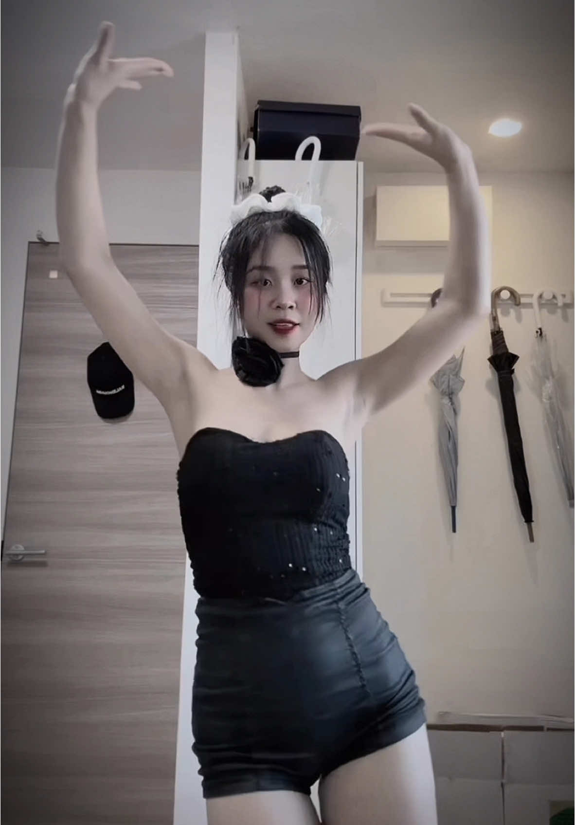 #CapCut lại là mẫu này 🙈💃#viralvideo #xuhuong #dance 