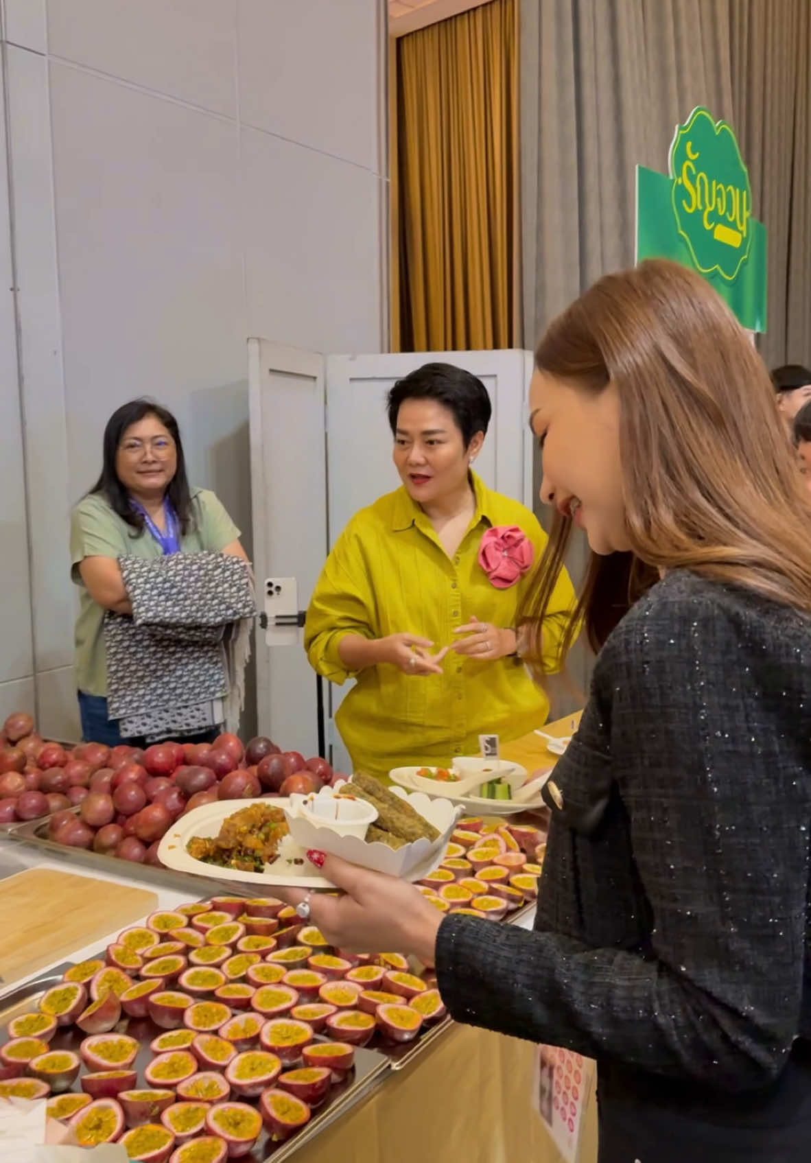 เรื่องกินเก่งไว้ใจน้องมดเลยค่าา#น้องมดไก่ไข่อารมณ์ดี #ไก่ไข่อารมณ์ดี #ไข่ไก่อารมณ์ดี #ยาสีฟันขิงขิง 