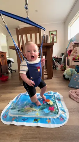 jump around 🤪 #5monthsold #jollyjumper 