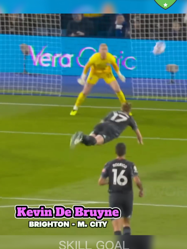 KEVIN DE BRUYNE PERFECT FLYING HEAD #manchestercity #football #soccer #PremierLeague #sports #futbol⚽️ #short #shorts #tiktok #tiktokviral #tiktoknews #goat🐐 #keşfetteyizzz #beniöneçıkart #keşfetedüş #trend #keşfetbeniöneçıkar #trending #trendingvideo #trendingsong #trendingtiktok #brighton #kdb #kdb_king👑 #skill #skills #goal #goals #bestgoal #bestgoals #skillgoal #haaland #erlinghaaland  #foden #guardiola