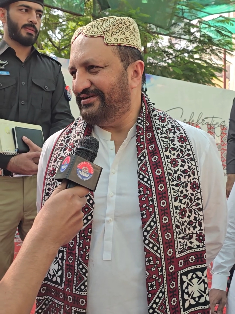 Karachi Police Chief addresses the Sindhi Cultural Day program. #SindhiCulturalDay #KarachiPolice #CulturalPride #SindhHeritage