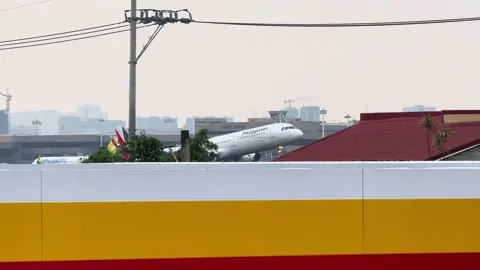 Go around🔥 #CapCut #fyp #airport #fffffffffffyyyyyyyyyyypppppppppppp #planespotting #goaround #Pal #philippineairlines #airbus #a321 #airplane #aviation #avgeek #fyp #Viral 