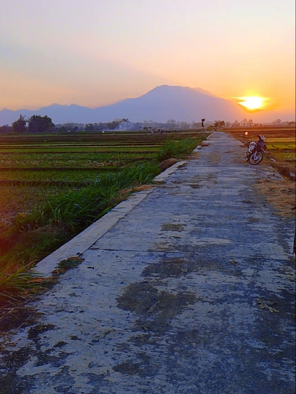 😀😀 #lawumountain #magetan #jawatimur #jawatengah