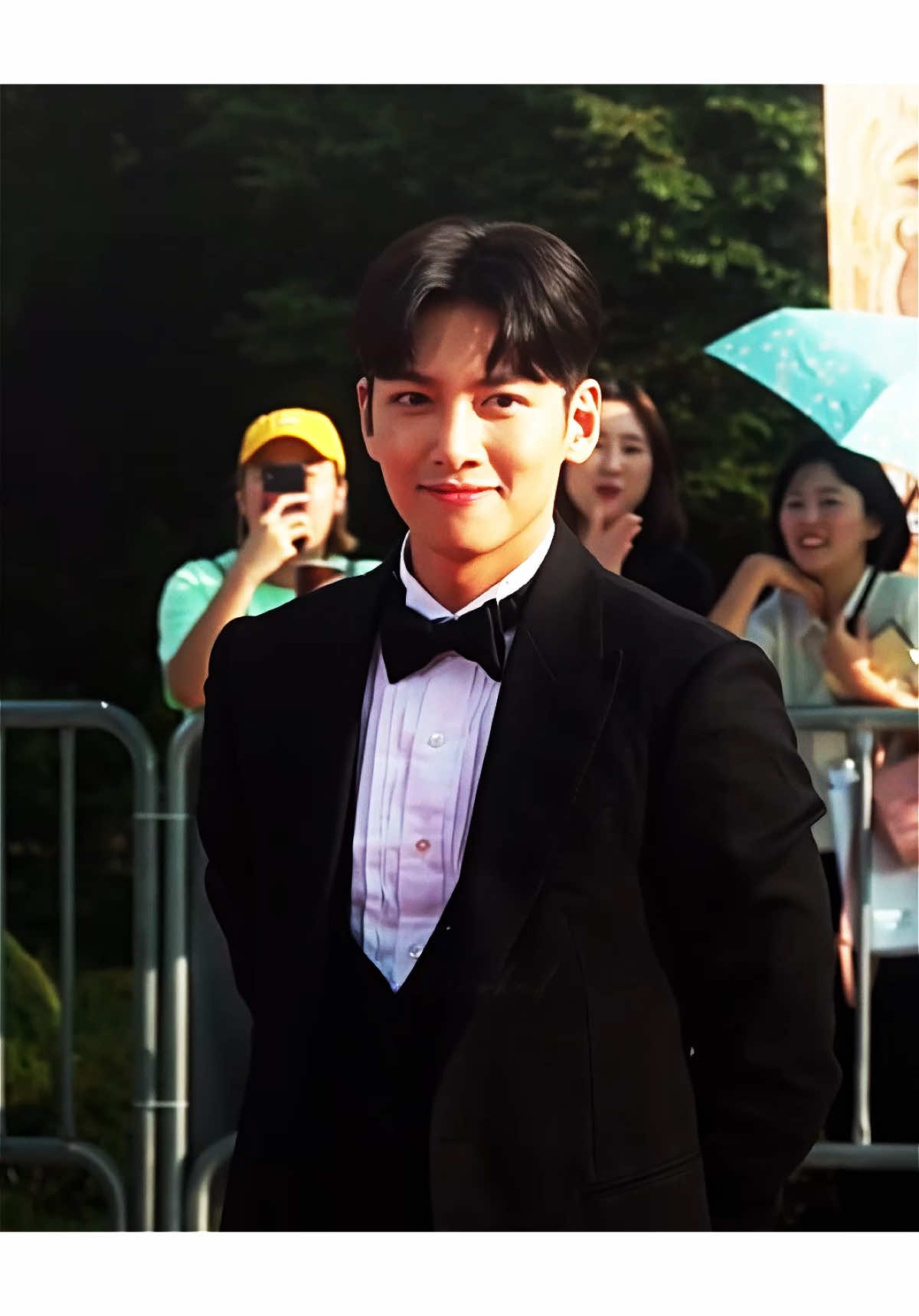 Step on me Mister… 🥵🥵❤️‍🔥❤️‍🔥 #j#jichangwook지#지창욱j#jichangwookfans#suspiciouspartnert#thek2b#backstreetrookiel#lovestruckinthecityt#thesoundofmagice#empresskii#ifyouwishuponmet#theworstofevilh#healerw#welcometosamdalrir#revolverw#warriorbaekdongsoof#fabricatedcityb#bachelorsvegetablestorem#meltingmesoftlyj#jichangwookfanpagej#jichangwookinternationalteaml#longtrackiceskatingw#wookiej#jcwv#viralreels 