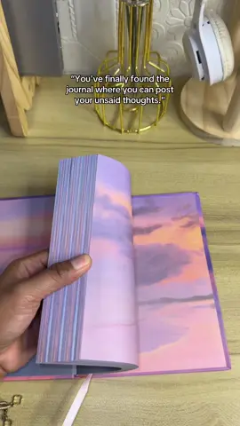 Gaganahan ka talaga magsulat kapag ganito kaganda ang journal notebook mo #journal #notebook #aesthetic #fyp 