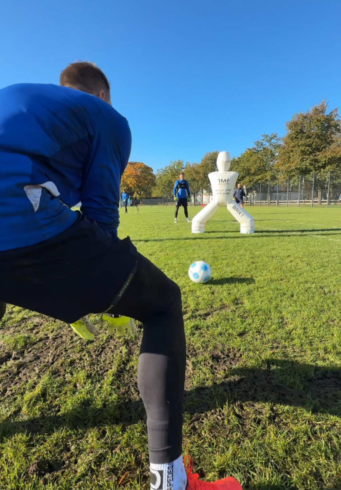 Professional Goalkeeper training in germany! #goalkeeper #keeper #Soccer #torwart 