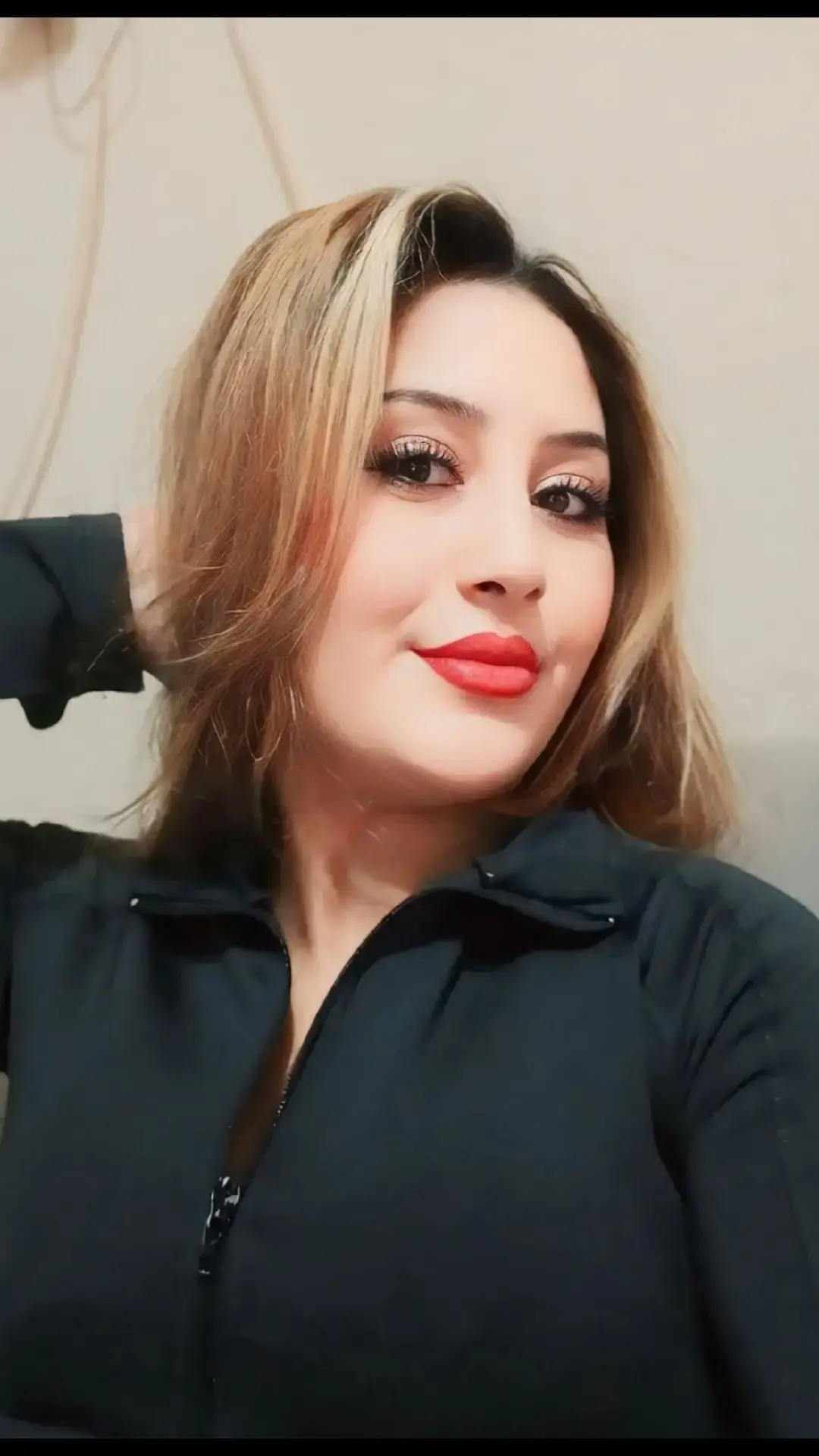 #tik_tok #kesfet #keşfetteyizzzzzzz #keşfetteyizzz #tik_tok #keşfetteyizzz #kesfet #tik_tok #kesfet 