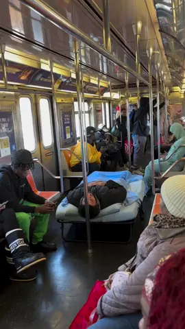 ONLY IN NEW YORK #giddyleftytv #explore #trending #comedy #comedy #nyc #viralvideos 