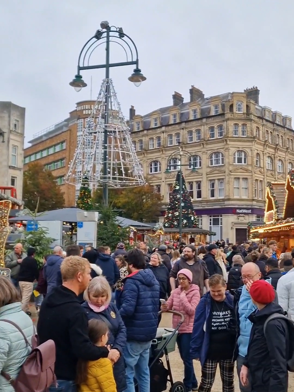 Christmas Market Bournemouth 🎅🎄#foryo #christmas #bournemouth #christmasmarket #bourbontiktok #christmasgift #christmas2024 #🎄 #🎅 #🎁 #christmastiktok #fyppp @Mariah Carey @Kip E @Bournemouth Official 