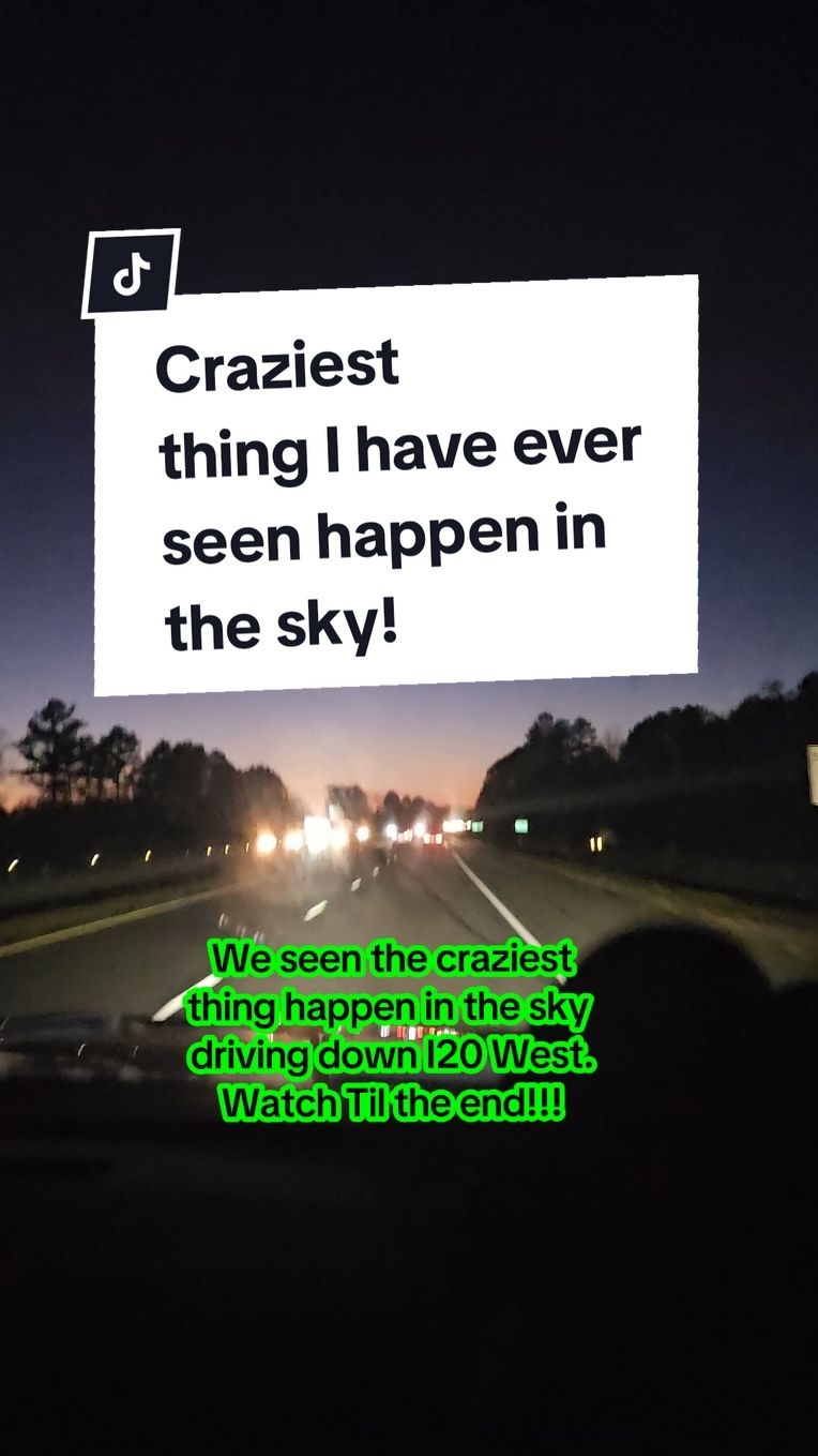 I've seen so many people post videos of strange things in the sky lately! Here's mine! #ufo #ufosighting #ufotiktok #strange #caughtoncamera #weirdtok #spacetok #somethinginthesky  #crazyvideo #shocked  #unidentifiedflyingobjects  #strangethingsinthesky #freaky 