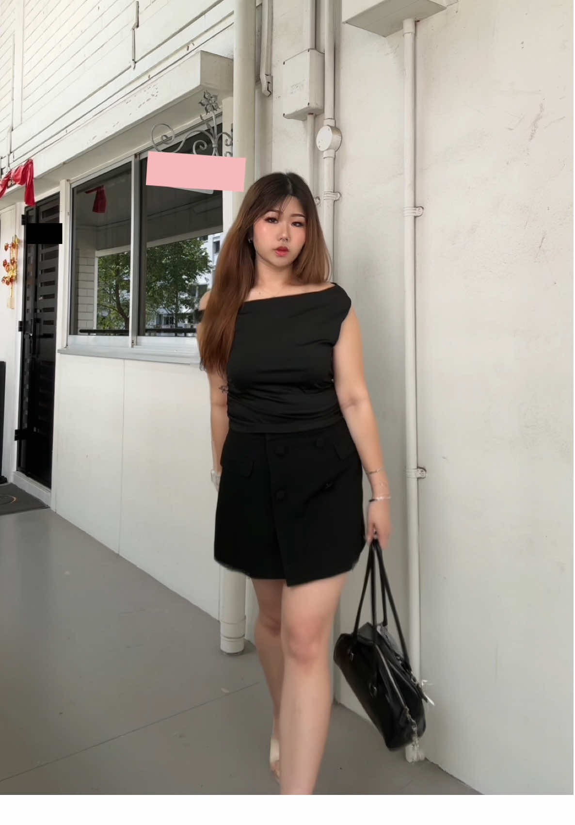 have been reaching out to black clothes consecutively for 3 days 🧍🏻‍♀️