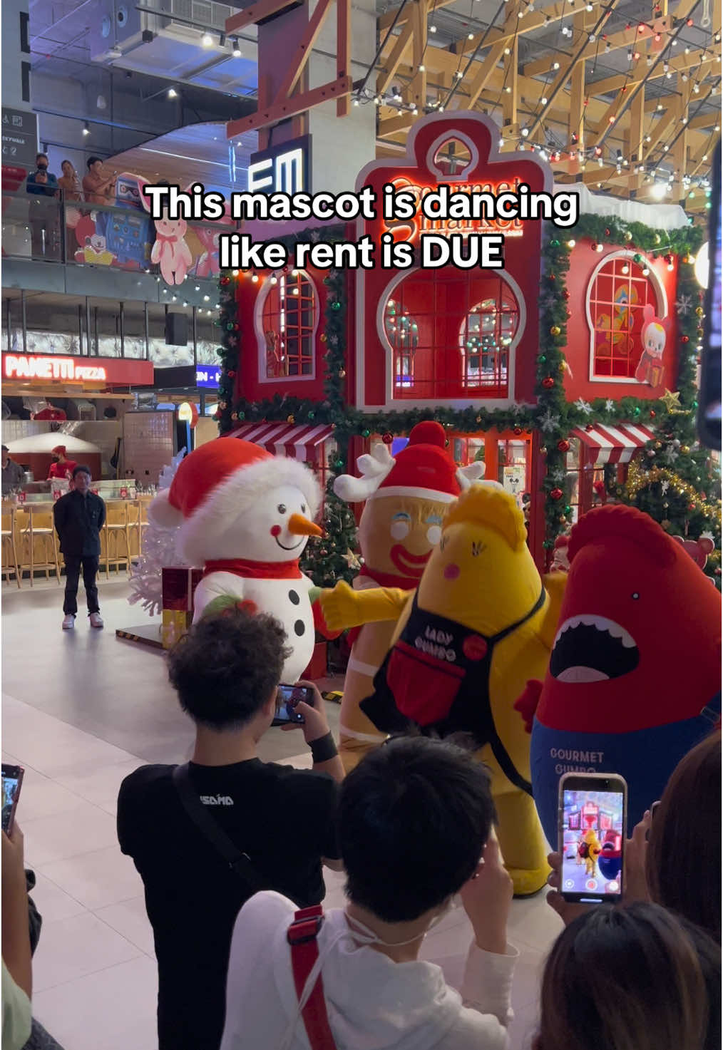 I guess the #christmasspirit is in him / her.  #merrychristmas #emsphere #emspherebangkok #tiktokthailand #bangkok #mascot 