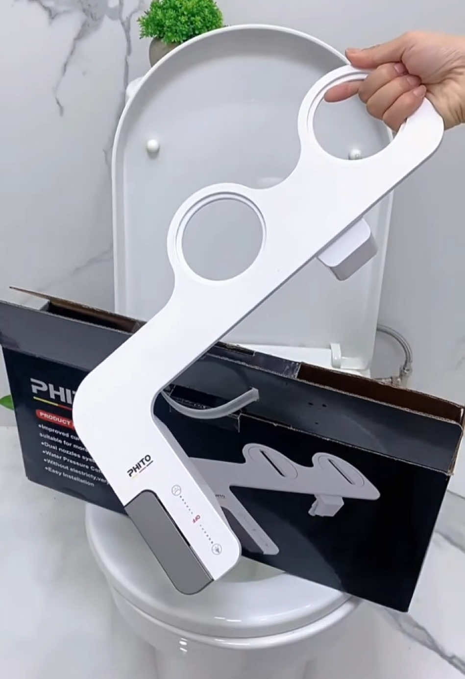 No more use toilet paper😏#gadgets #gadgetstuff #homegadgets #usefulgadgets #favoritefinds #product #shopping #LearnOnTikTok #tiktokmademebuyit #fyp 