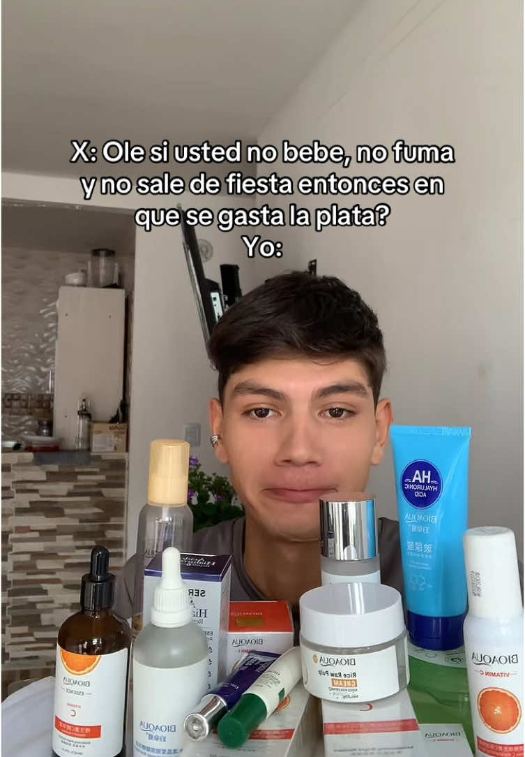 El amor propio ante todo😂 #skincare #productos #fyp #viral #bioaqua #serum10 #foryour 