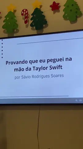 Noite de slides com uma revelação #swifttok #amigos #taylorsversion 