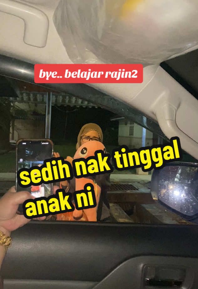 sebulan sekali melawat anak kat kampus.