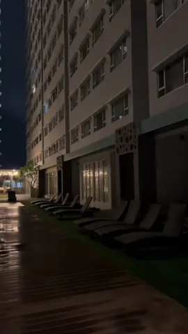 Jika ada yang lebih tenang dari malam, mungkin pelukanmu. #apartemen #royal #royalapartment #apartemenroyal #Love #sad #gabut #tiktok #malam #fyp 