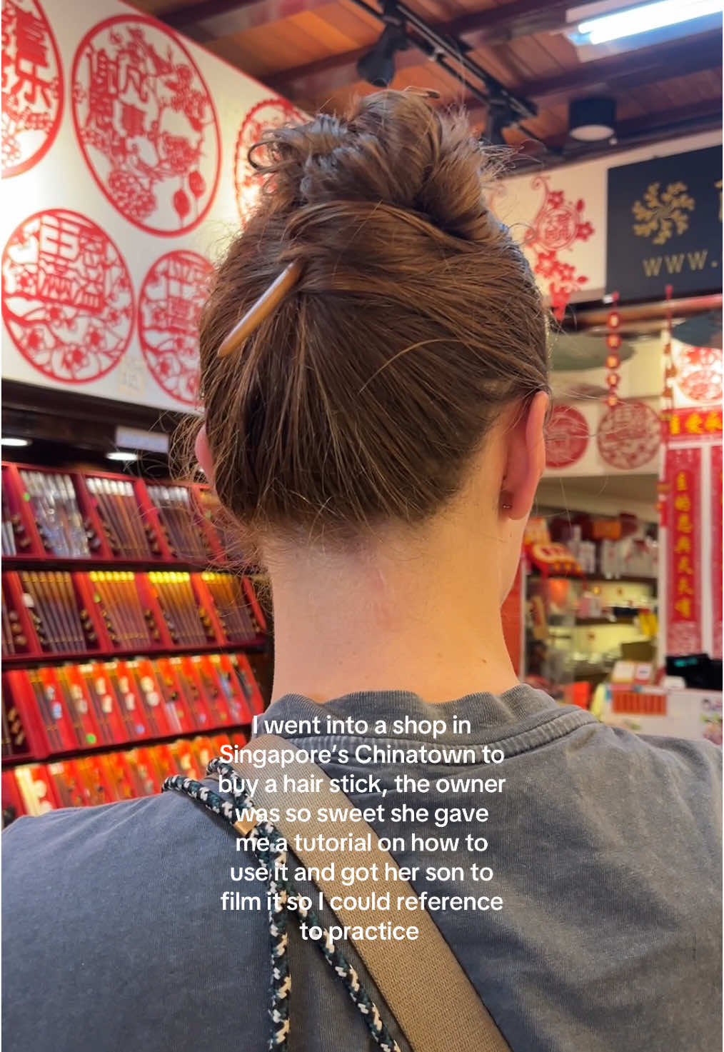 She made me miss my mom 🥹 #traveltiktok #forthegirls #hairstick #hairstyle #travel #singapore #fyp #howilovebeingawoman #girlssupportgirls #girls 