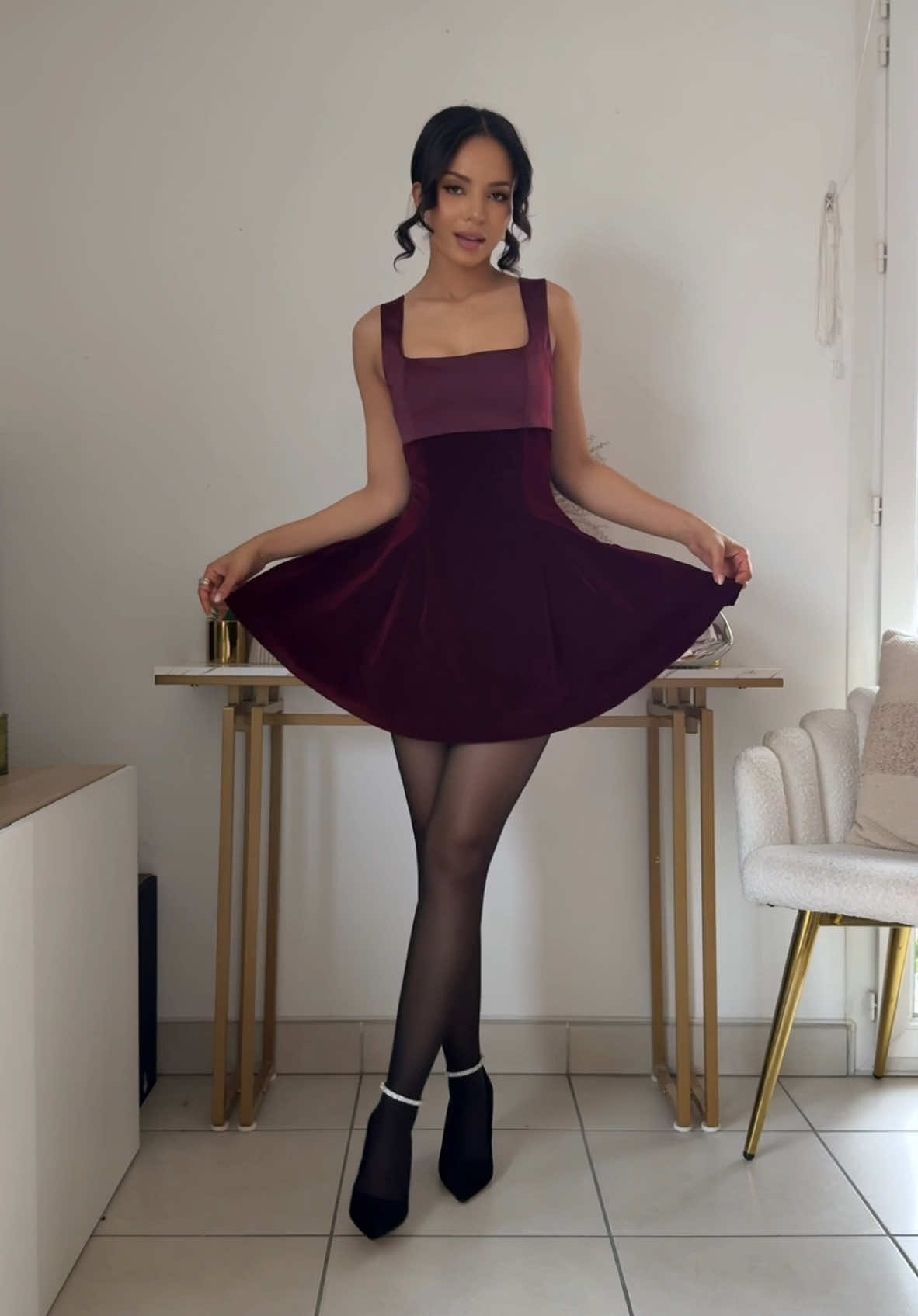 Day 5: The burgundy velvet beauty 🤩 @asos #occasiondress #partydress #cheistmasdress #asosdress #velvet #burgundy #minidress #dresstoimpress 