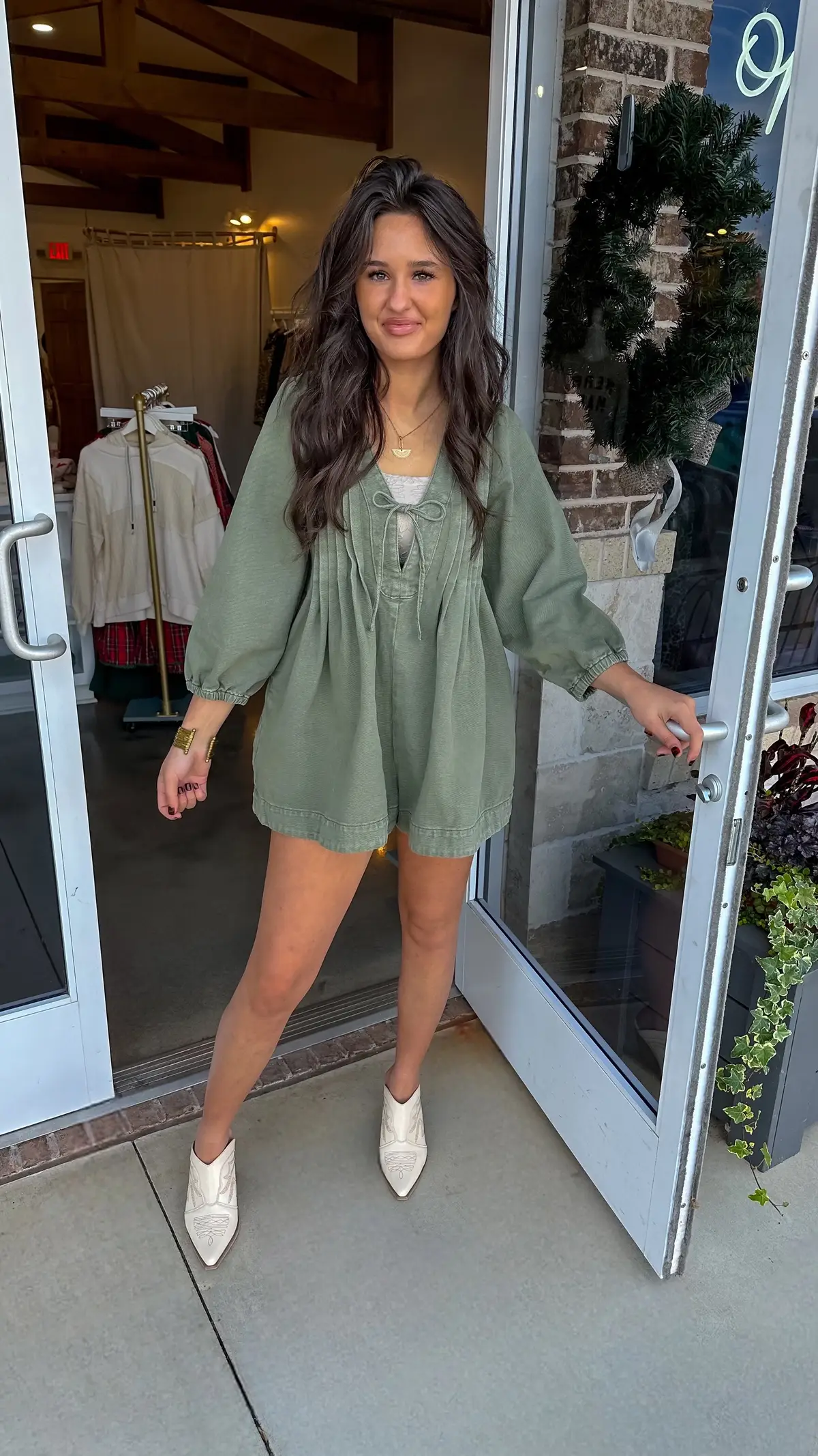 #fyp #foryoupage #casual #OOTD #holiday #holidayoutfit #outfits #denim #casualstyle #boho #bohooutfit #bohooutfits #western #hippieaesthetic #styling #outfitinspo #casualtops #oversized #westernfashion #basics #concerts 