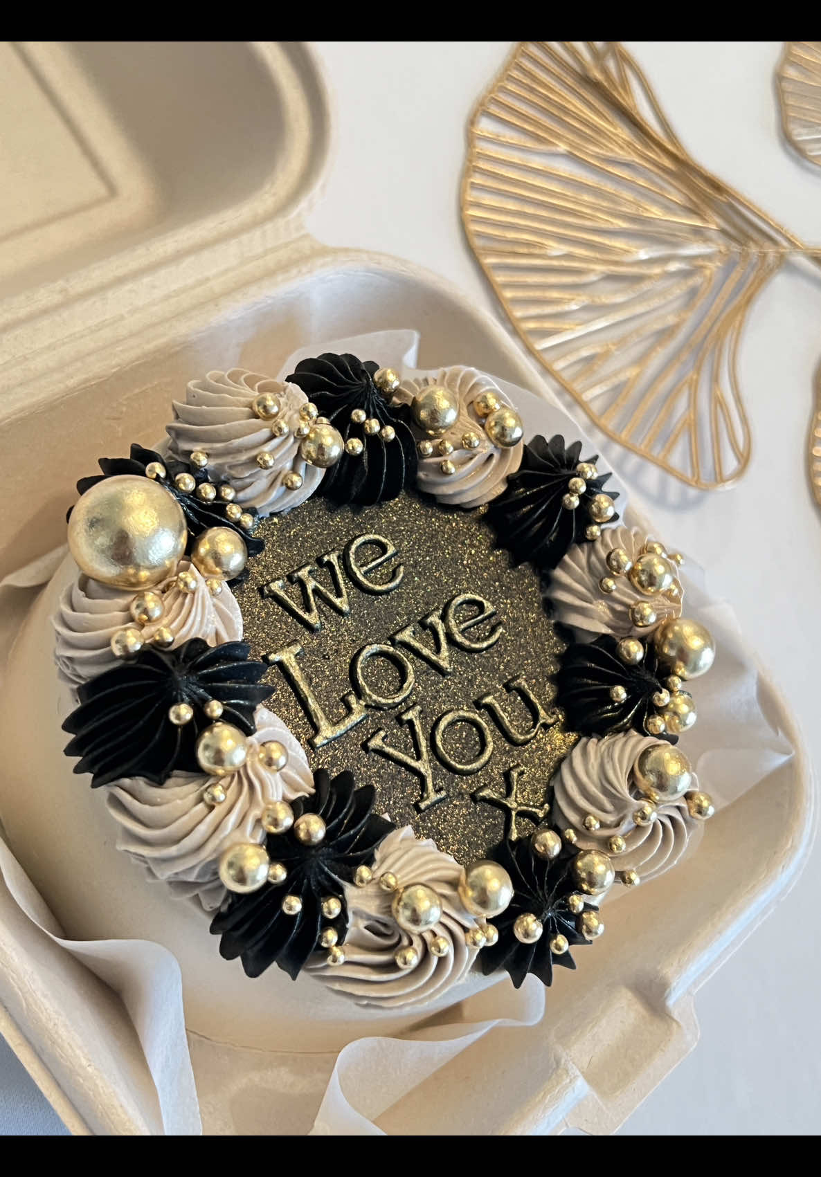 Bento Cake  #bentocake #blackandbeige #foryourepage #fyp #monibakes 