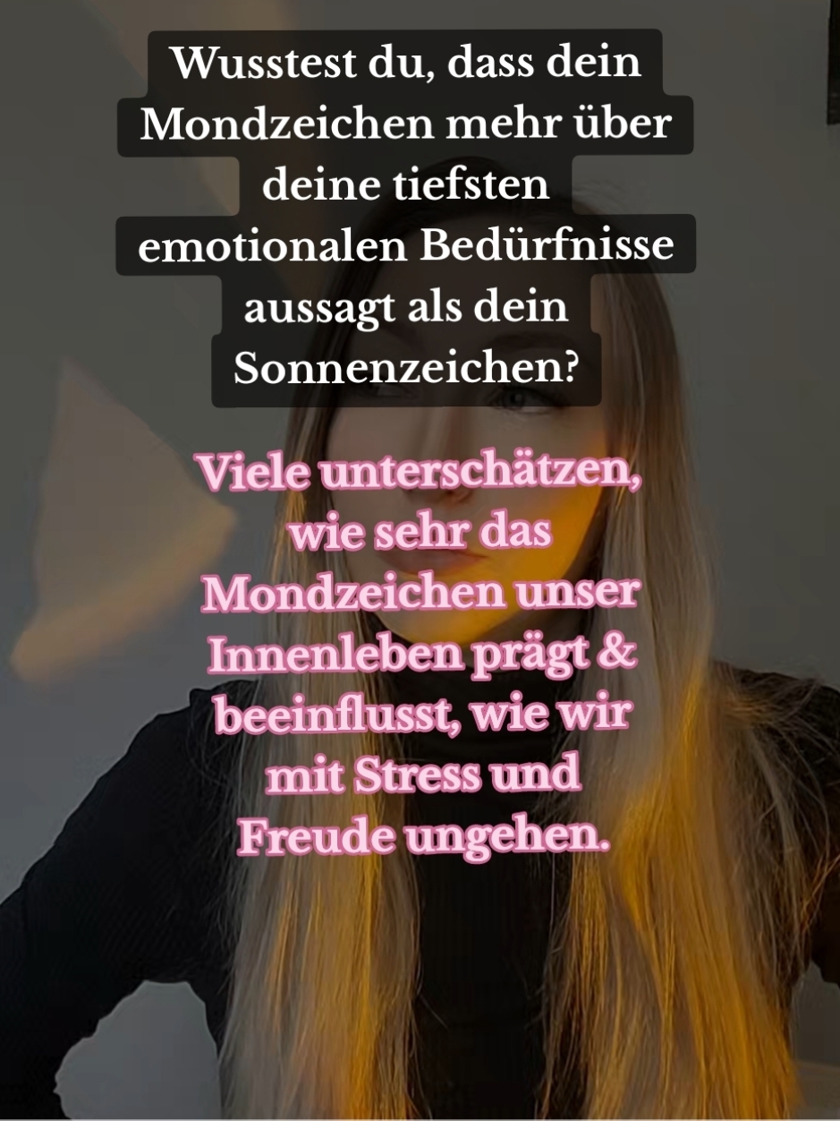 Ja, du hast richtig gehört. 🌙 Während dein Sonnenzeichen zeigt, wie du nach außen strahlst, erzählt dir dein Mondzeichen von deinen geheimen Wünschen, Ängsten und den Wegen, wie du dich wirklich geborgen fühlst. Es ist das leise Flüstern, das dir sagt, was du brauchst, um dich innerlich erfüllt zu fühlen – etwas, das viele übersehen und deshalb oft an sich selbst zweifeln. Denk mal darüber nach: Warum fühlst du dich manchmal so unverstanden oder als würdest du nicht wirklich zu dir selbst stehen? Warum scheinen andere Menschen leichter mit Stress und Herausforderungen umgehen zu können, während du dich emotional ausgelaugt fühlst? Es liegt nicht an dir – es liegt daran, dass du deinen Mond noch nicht gehört hast. 👉 Dein Mondzeichen zeigt dir, wie du emotional getriggert wirst, was dich wirklich tröstet und wie du dich selbst besser lieben kannst. Erkenne die Signale, die dich in Richtung echter innerer Ruhe und Authentizität führen. ✨ Lust auf ein tieferes Verständnis deines inneren Wesens? Ich lade dich ein, mir eine DM zu schreiben oder dich für meine AstroVision-Session anzumelden. Gemeinsam entwirren wir die geheimen Muster deines Mondzeichens und arbeiten an Affirmationen, die dein Inneres wirklich nähren. 🔮 Kommentiere mit deinem Mondzeichen oder schreibe mir eine Nachricht – lass uns herausfinden, wie du emotional frei wirst. 🖤✨ #Astrologie #Mondzeichen #HolistischeHeilung #InnereStärke #adventskalender #Selbstbewusstsein #InnereStärke #HolistischeHeilung #spiritual #holistic #spiritualhealer #birthchart #spiritualhealing #holistichealth #spiritualawakening #birthchartreading #astrology #zodiacsigns 