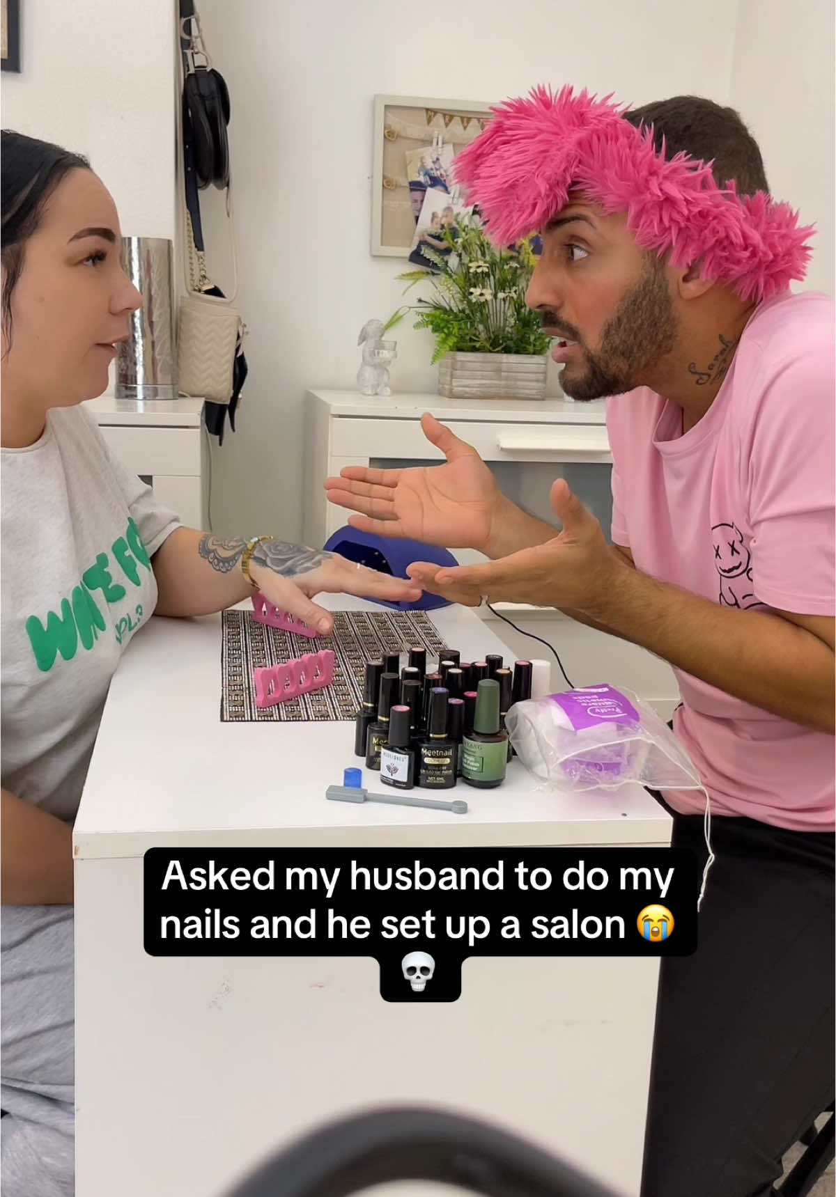 He’s learnt to much from coming to the salon with me 🤦‍♀️💀 #fyp #foru #foryoupagе #salon #nails #couple #virał 