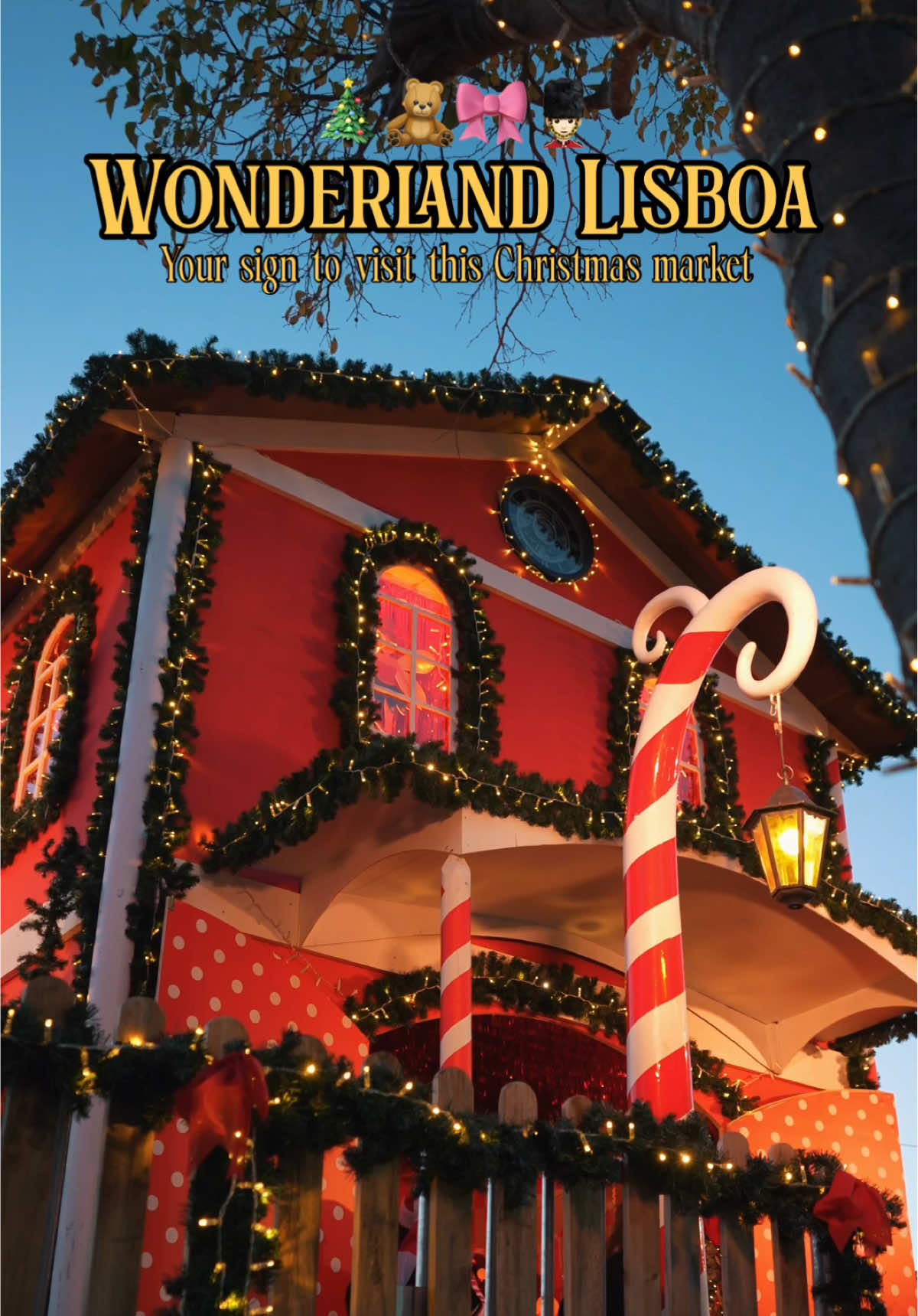 This is your sign to visit Lisbon this Christmas 🎄💂🏻🚂 #lisboa #christmaslisbon #christmasmarket #wonderlandlisboa #wonderland #lisbonportugal 