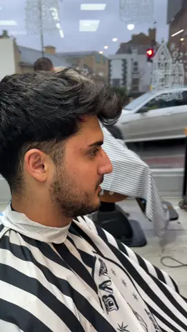 #CapCut #CapCut #barbershop #world #uk #kurdistan #hairstylist #haircut #skinfade 