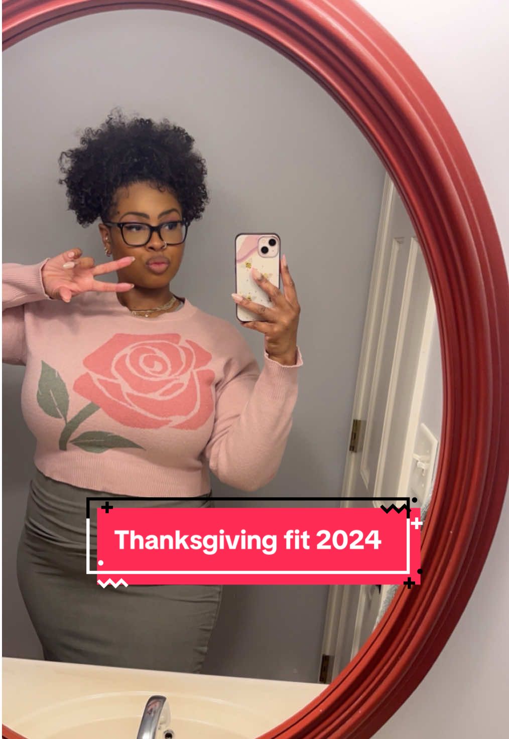 If you were anything like me, you wanna look cute even when you’re sitting down on the couch! My #thanksgivingdinner outfit came from #Target (dress) and #Walmart (pink sweater) everyone loved it!!! 