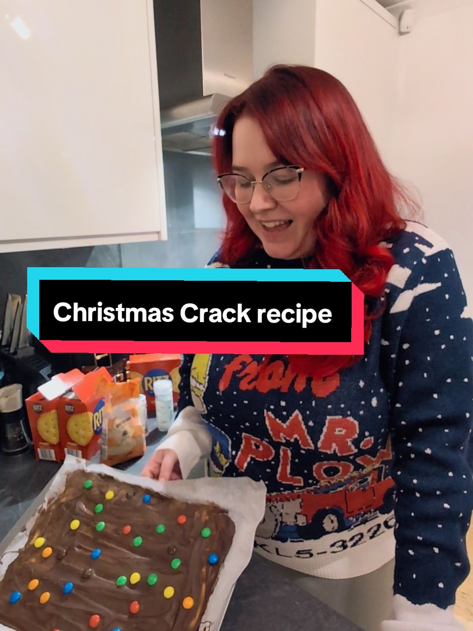 I got this recipe/ idea from @Dollar Tree Dinners last year from YouTube. it's been a staple in my house ever since. this is using ingredients that are easy to get in the Uk. so quick and tasty. go check out dollar tree dinners other videos for more great recipes #dollartreedinners #budgetchristmas #christmasrecipe #christmascrack #americanfood #EasyRecipe #festive #holiday #holidaybaking #recipies #newtraditions #scottishchristmas #fyp#foryoupage#trending