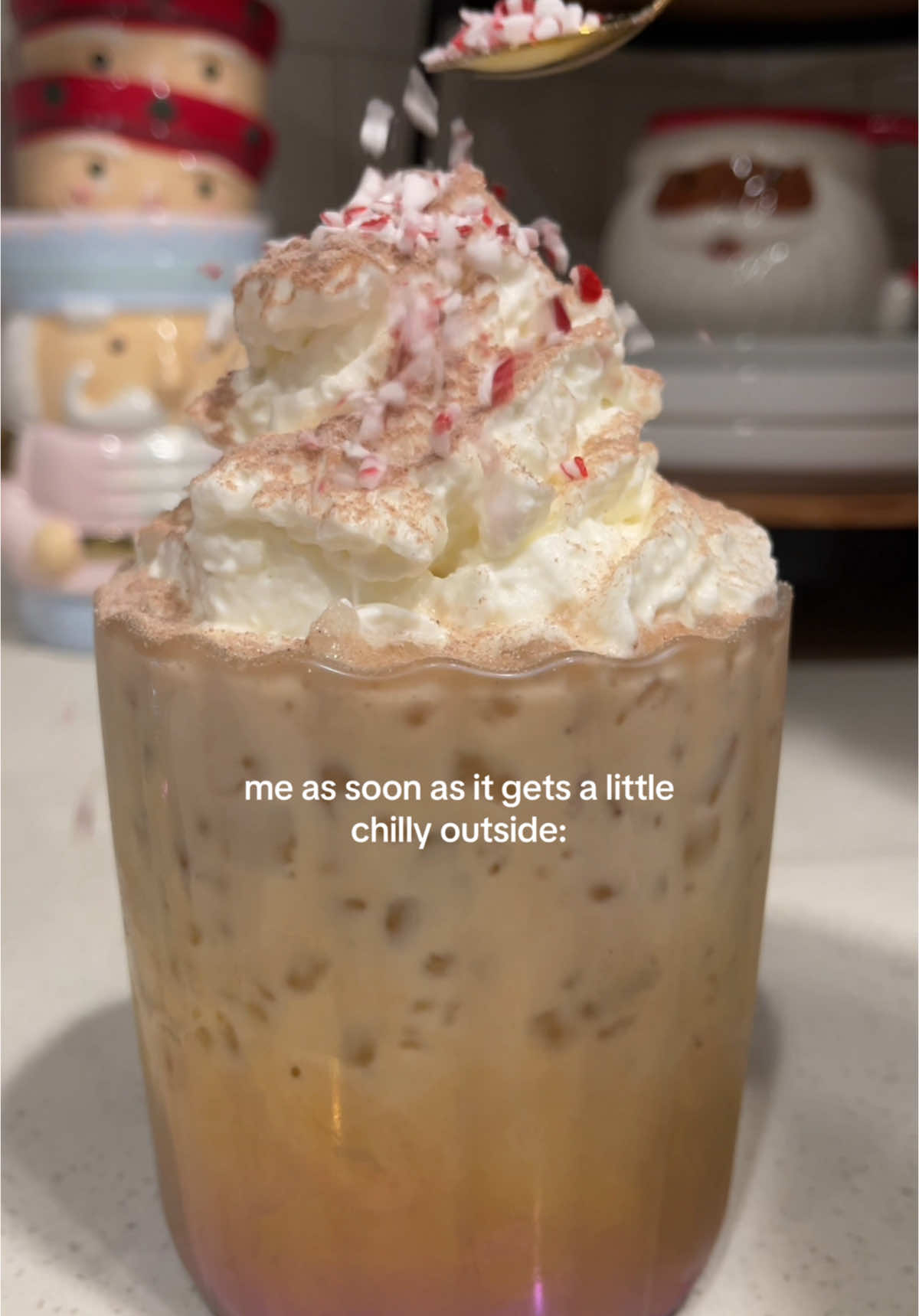 iced peppermint mocha  #EasyRecipe #peppermint #peppermintmocha #icedcoffee #icedlatte #icedcoffeeathome #simplerecipe #coffee 