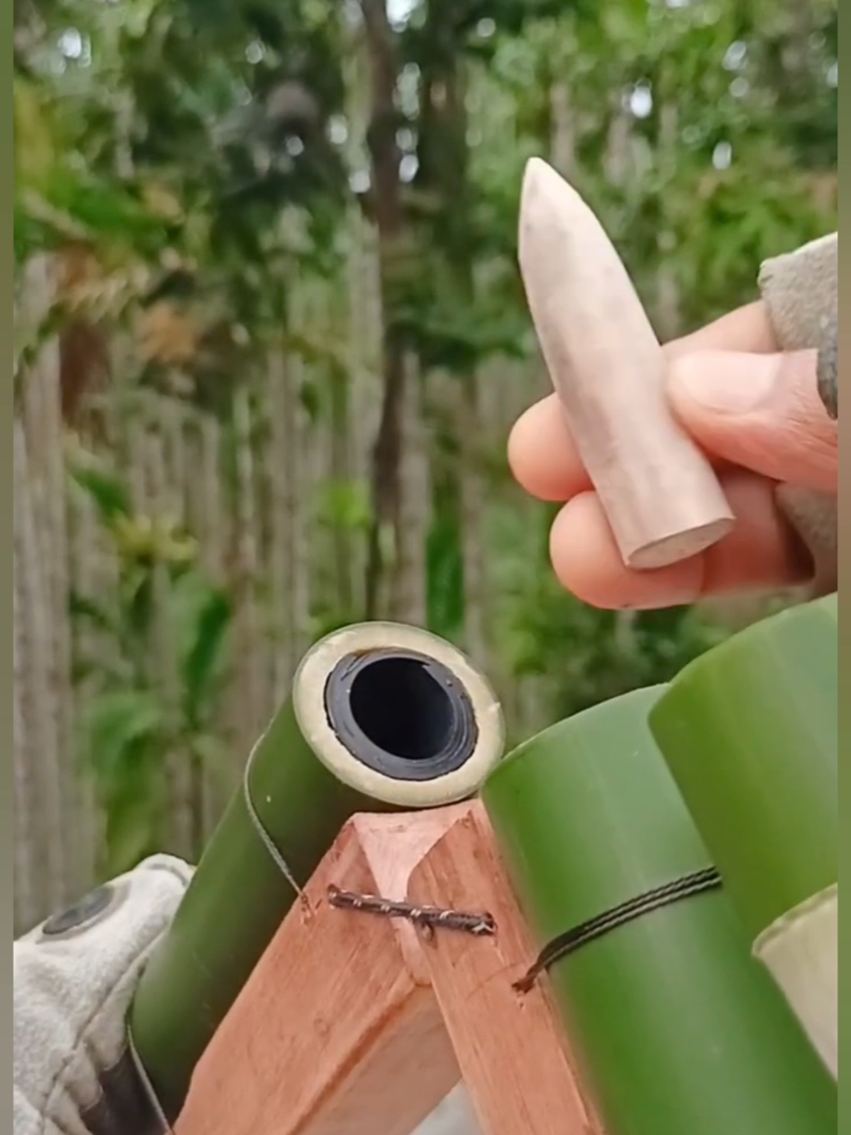 Wow Amazing Bamboo handmade 🎍 bamboo slingshot very satisfying tools  #bamboo #craft #amazingtalent #tiktokviral 